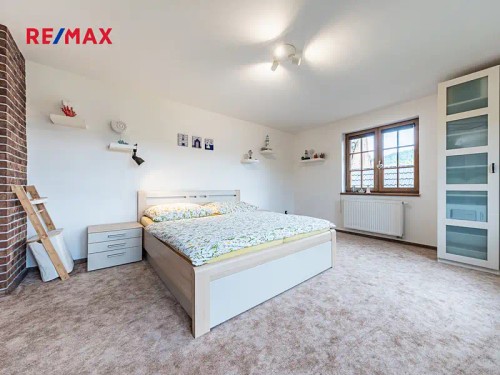 Prodaná  chata 200 m², pozemek 1966 m²