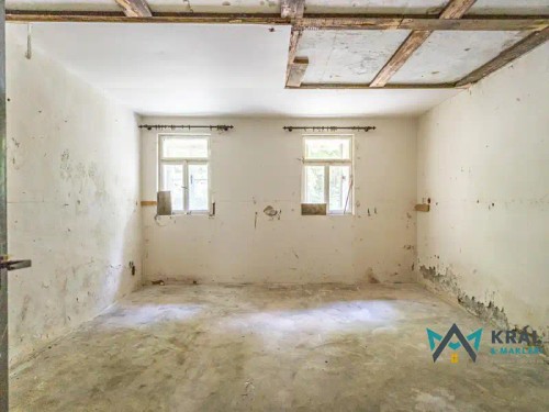 Prodej domu 350 m², pozemek 773 m²