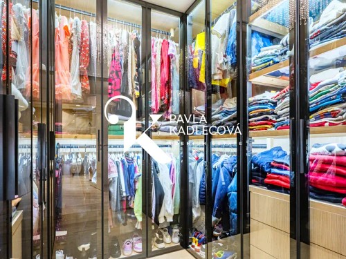 Prodej bytu 4+kk 200 m²