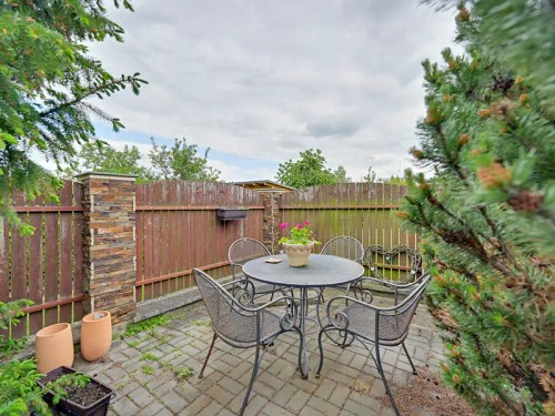 Prodej domu 325 m², pozemek 594 m²
