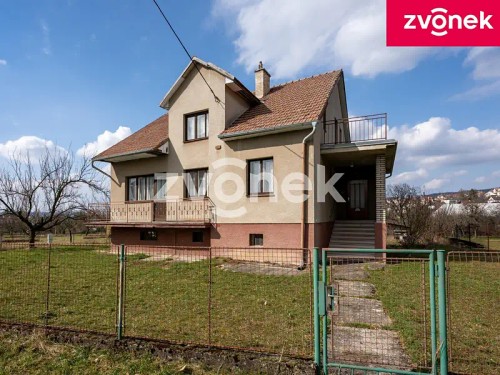 Prodej domu 250 m², pozemek 1184 m²