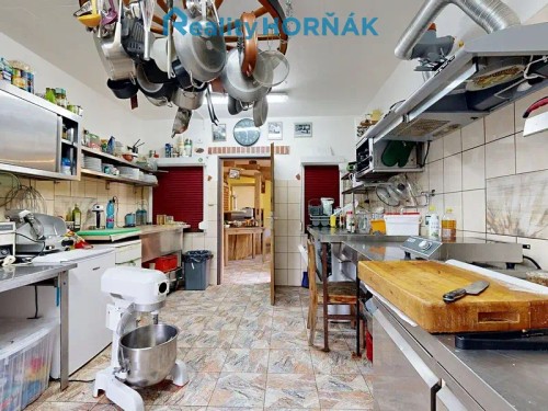 Prodej domu 364 m², pozemek 1261 m²