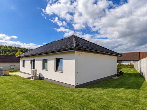 Prodej domu 120 m², pozemek 1326 m²