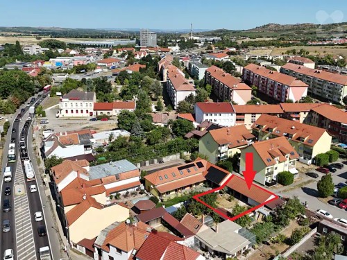 Prodej stavebního pozemku 320 m²