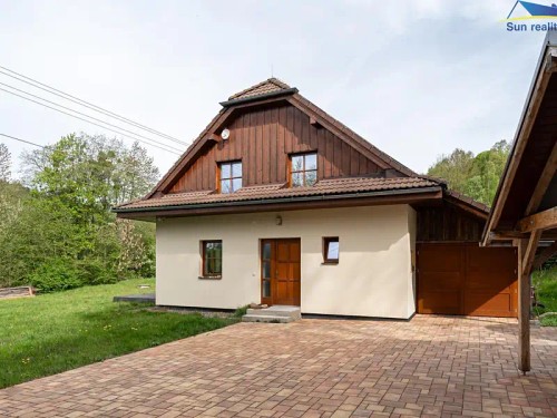 Prodej domu 180 m², pozemek 2195 m²