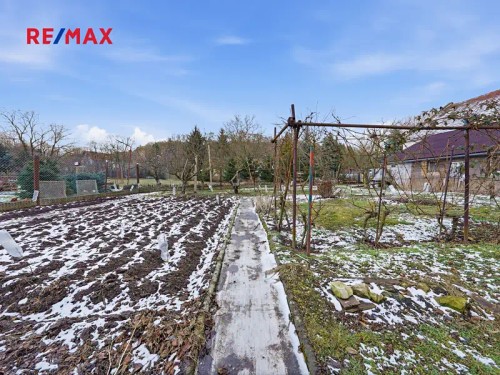 Prodej stavebního pozemku 666 m²