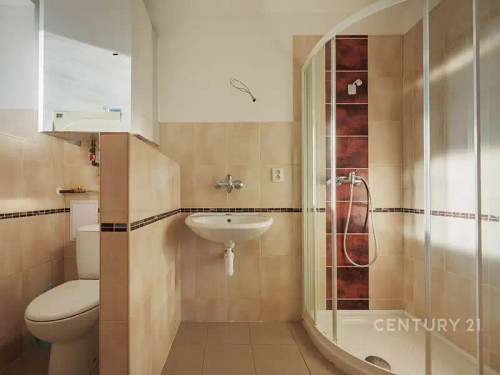 Prodej domu 240 m², pozemek 831 m²