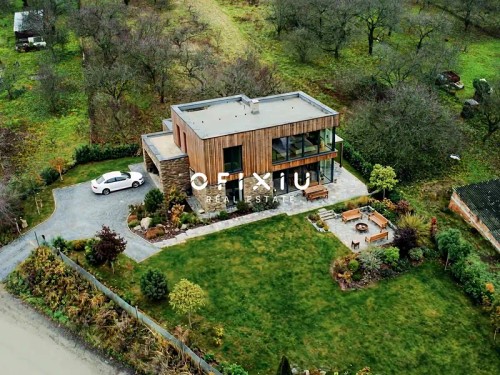 Prodej stavebního pozemku 2388 m²