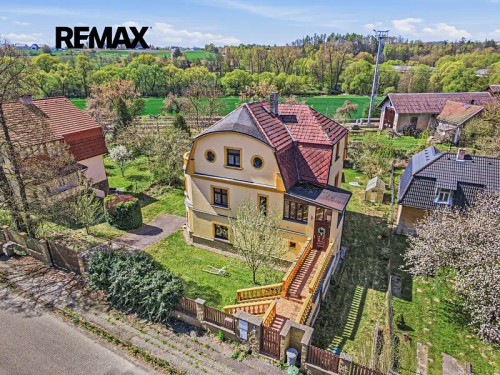 Prodej vily 320 m², pozemek 1201 m²