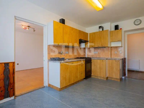 Prodej domu 240 m², pozemek 1143 m²