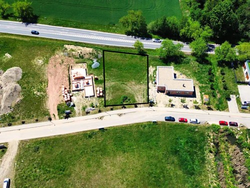 Prodej stavebního pozemku 898 m²