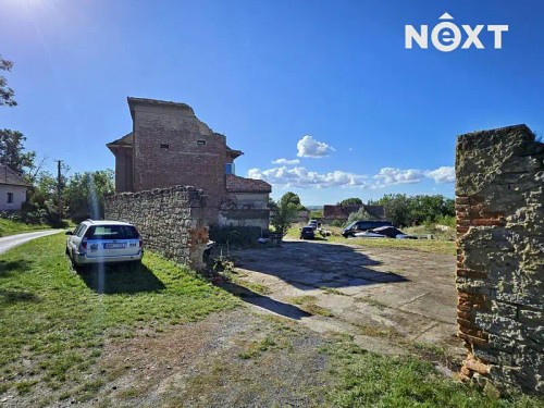 Prodej stavebního pozemku 1518 m²