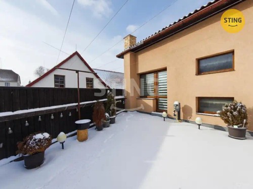 Prodej domu 298 m², pozemek 158 m²