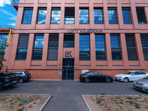 Prodej bytu 1+kk 62 m²