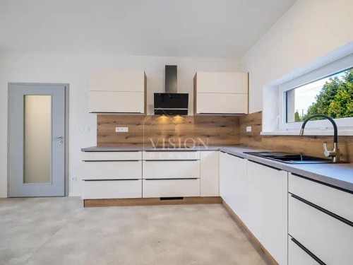 Prodej domu 177 m², pozemek 270 m²