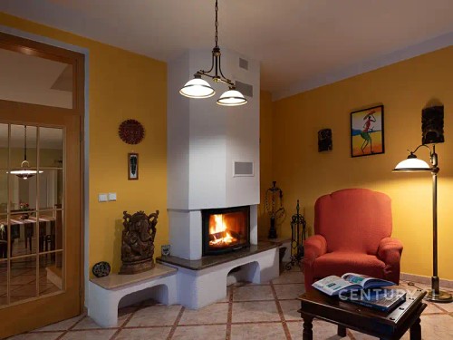 Prodej domu 498 m², pozemek 852 m²