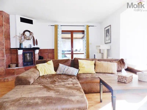 Prodej domu 190 m², pozemek 1140 m²