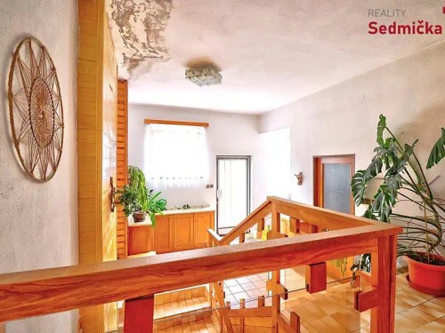 Prodej domu 318 m², pozemek 1300 m²