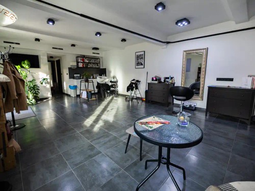 Prodej domu 900 m², pozemek 1353 m²