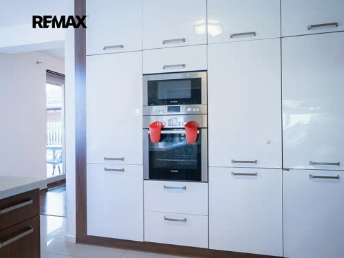 Prodaný dům 146 m², pozemek 696 m²