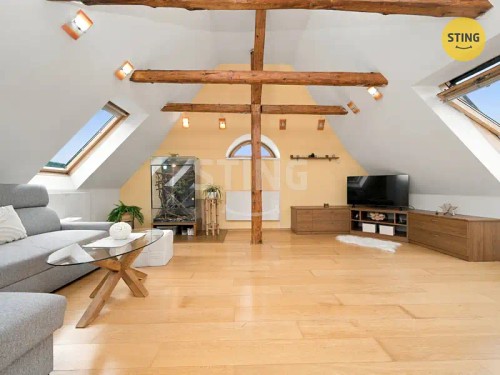 Prodej domu 428 m², pozemek 1534 m²