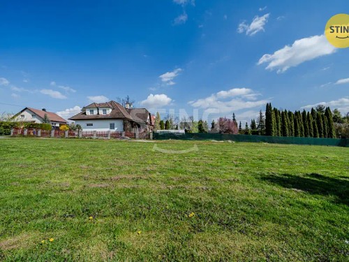 Prodej stavebního pozemku 1348 m²