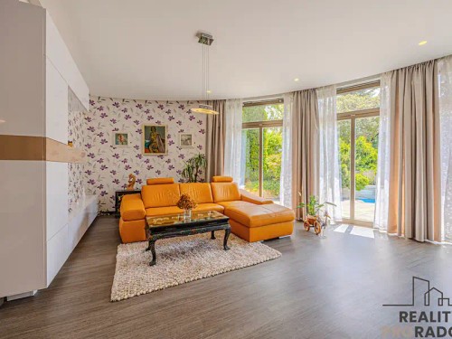 Prodej domu 206 m², pozemek 1201 m²