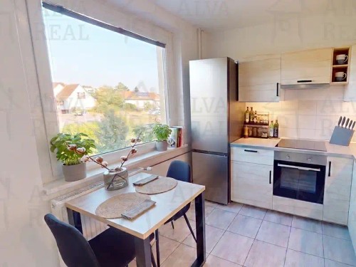 Prodej bytu 3+1 75 m²