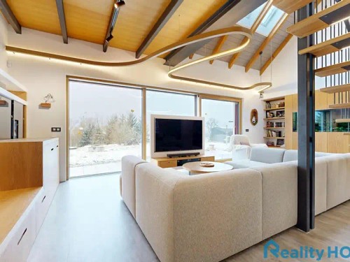 Prodej domu 271 m², pozemek 3395 m²