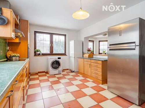 Prodej domu 360 m², pozemek 2756 m²