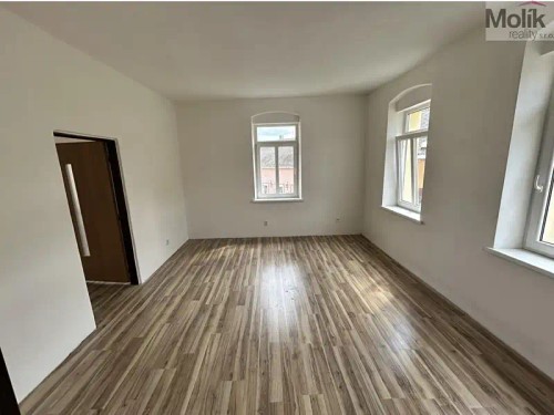 Prodej domu 445 m², pozemek 383 m²