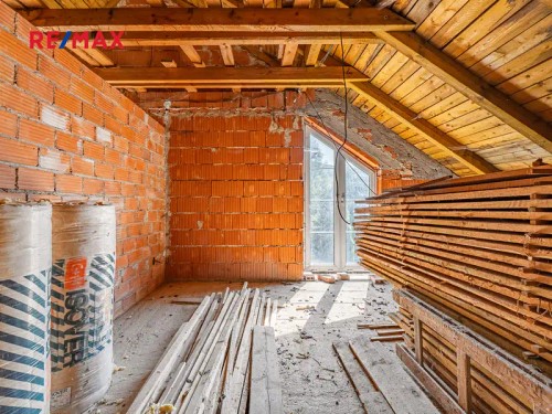 Prodej domu 533 m², pozemek 2105 m²