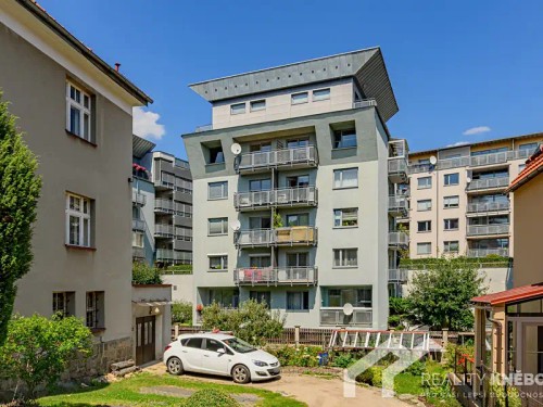 Prodej bytu 3+kk 68 m²