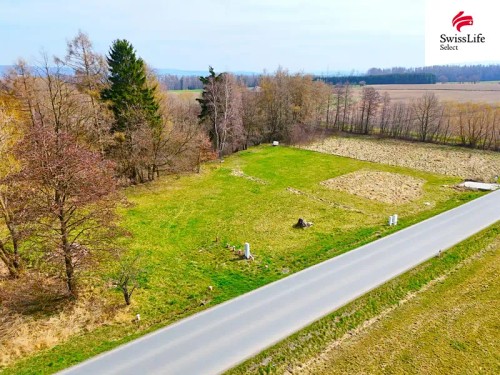 Prodej stavebního pozemku 1328 m²