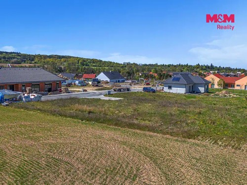 Prodej stavebního pozemku 923 m²