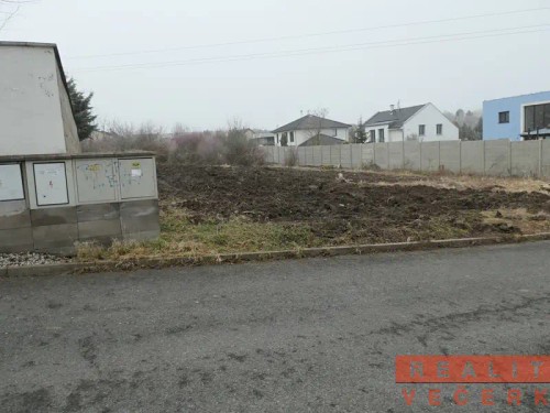 Prodej stavebního pozemku 640 m²