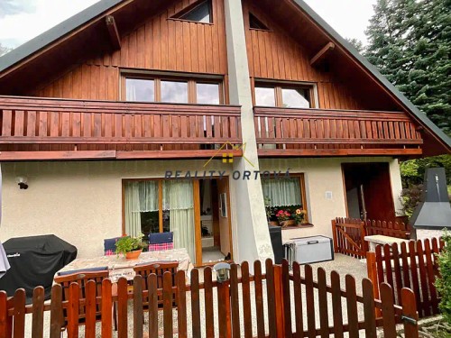 Prodej domu 400 m², pozemek 1032 m²