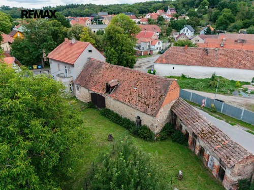 Prodej domu 300 m², pozemek 1898 m²