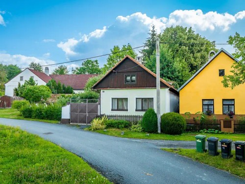Prodej chalupy 62 m², pozemek 157 m²
