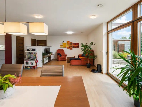 Prodej domu 183 m², pozemek 1329 m²