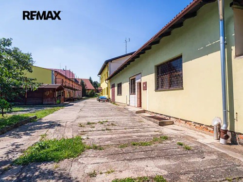 Prodej domu 545 m², pozemek 1355 m²