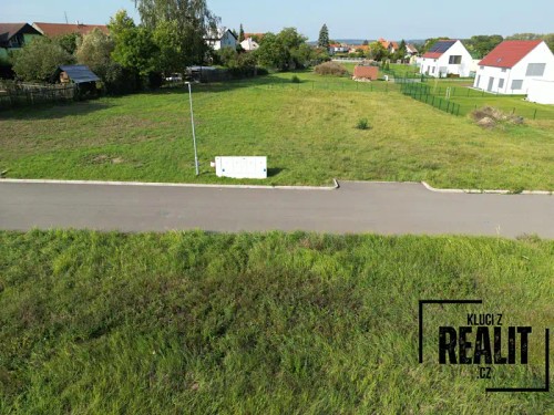 Prodej stavebního pozemku 967 m²