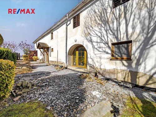 Prodej domu 253 m², pozemek 2239 m²