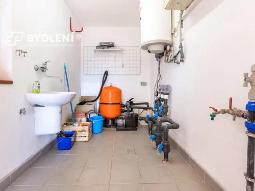 Prodej domu 382 m², pozemek 747 m²