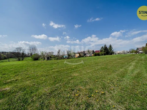 Prodej stavebního pozemku 1348 m²