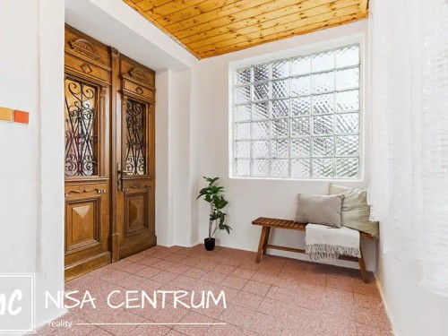 Prodej domu 220 m², pozemek 1945 m²