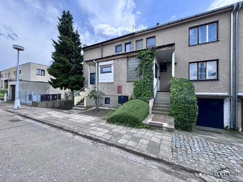 Prodej domu 180 m², pozemek 333 m²