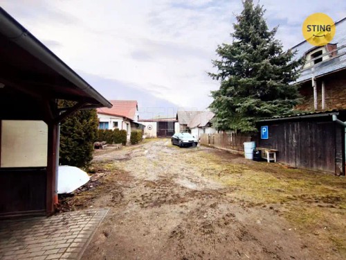 Prodej domu 224 m², pozemek 2611 m²
