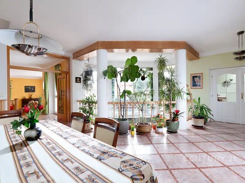 Prodej domu 498 m², pozemek 852 m²