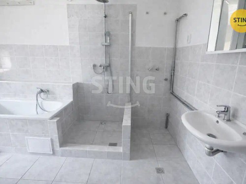 Prodej domu 220 m², pozemek 4500 m²